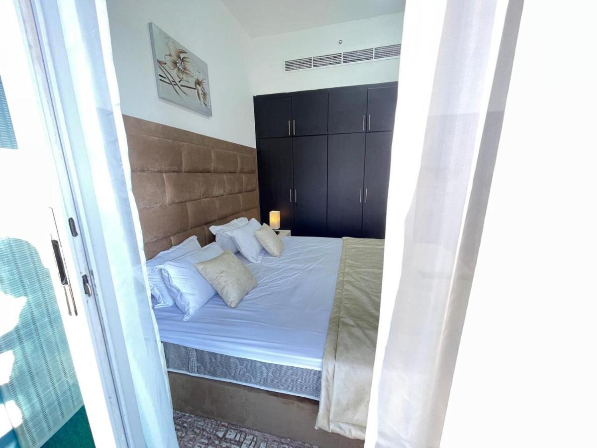 Private Gorgeous Room With Marina View With Shared Kitchen In Shared Apartment Dubai Exterior foto